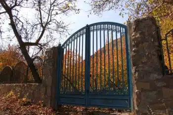 Pose de clôture à Proville
